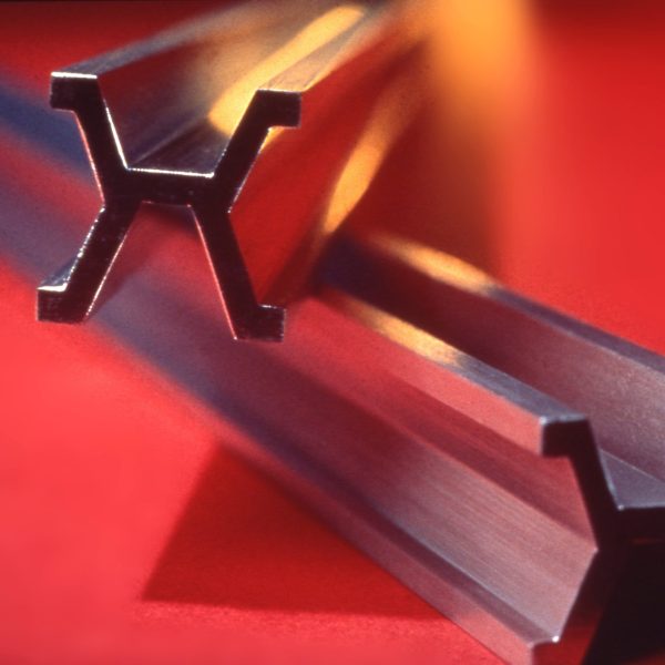 Barre de platine iridié représentant le mètre étalon